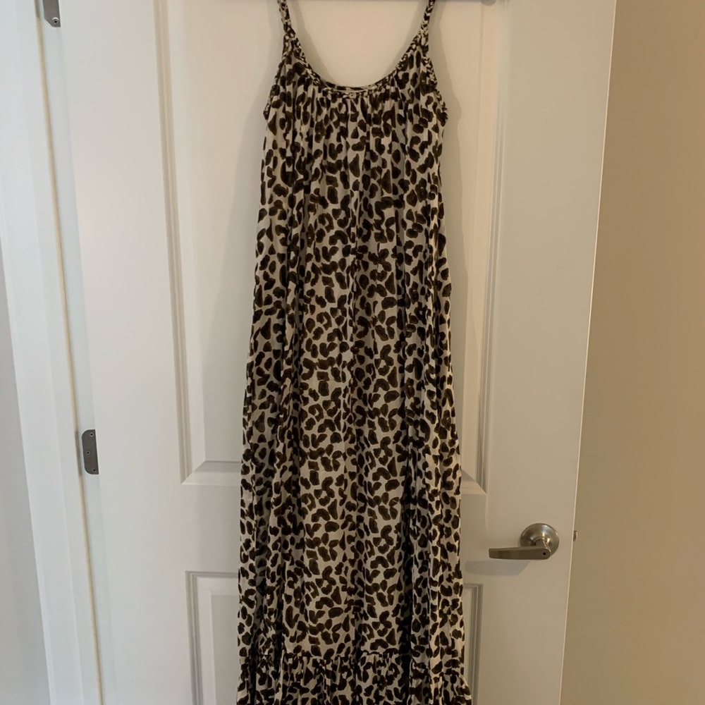 Leopard print maxi dress